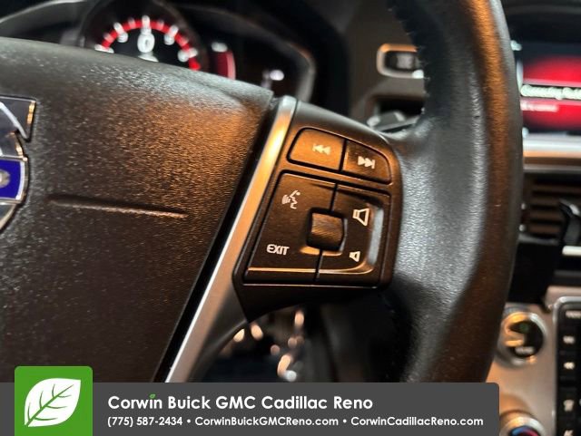Used 2017 Volvo S60 T5 Dynamic AWD/4WD image 18