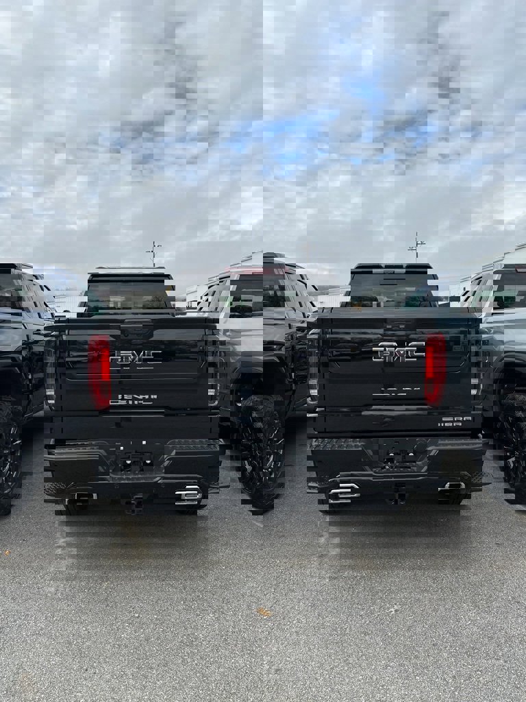 New 2026 GMC Sierra 1500 Denali Ultimate image 4