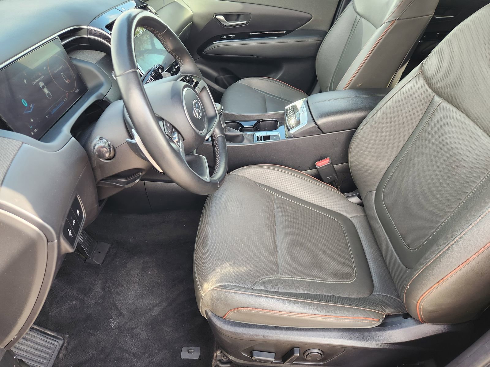 Used 2024 Hyundai Santa Cruz Limited image 16