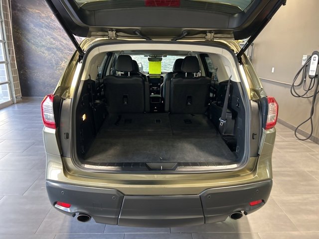Used 2022 Subaru Ascent Limited w/ Technology Package image 33