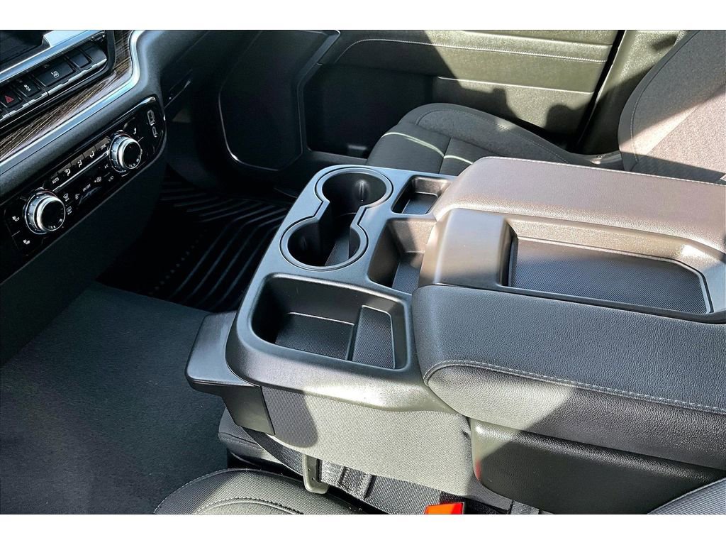 Used 2024 GMC Sierra 1500 Elevation image 16