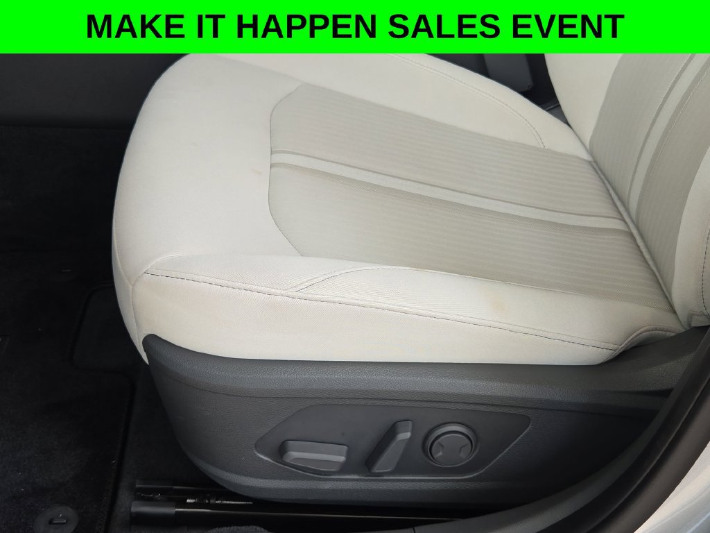 Used 2025 Hyundai Sonata SEL FWD image 13