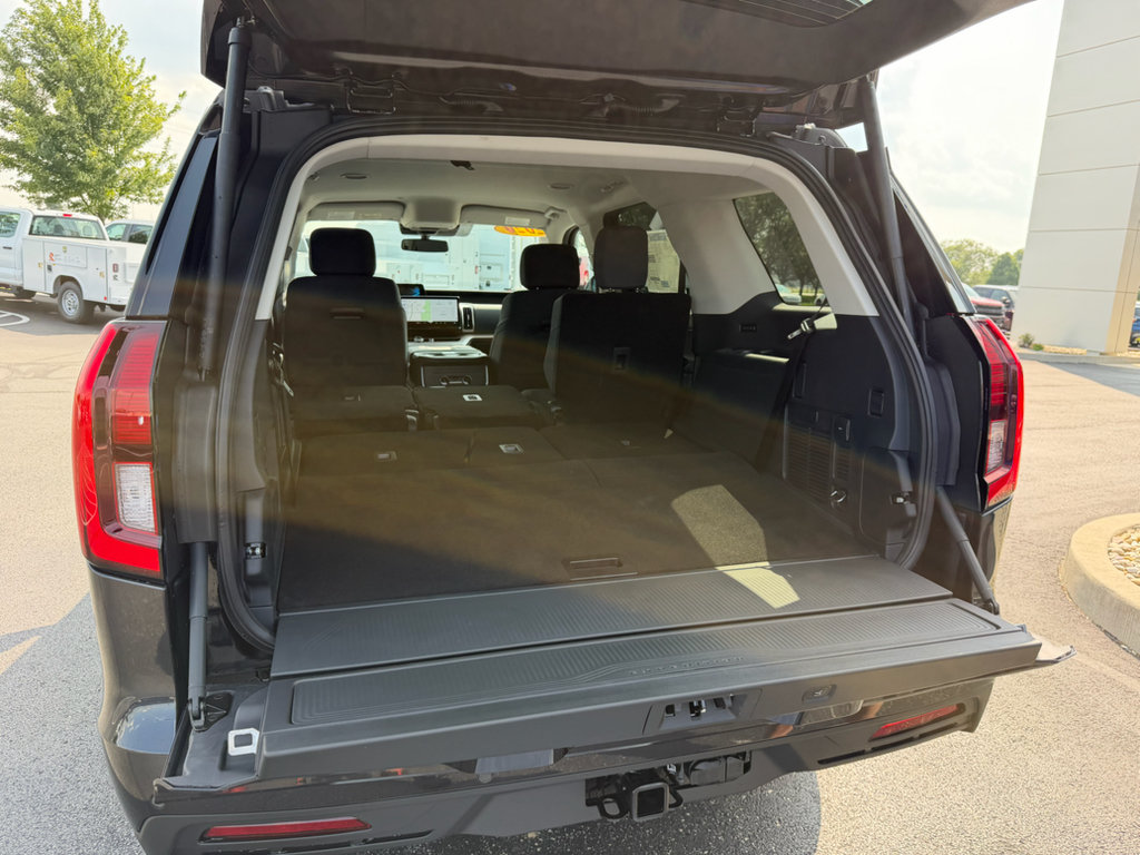 New 2027 Ford Expedition Active AWD/4WD image 22