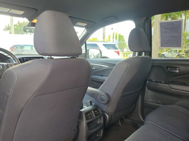 Used 2021 Honda Passport Sport image 10