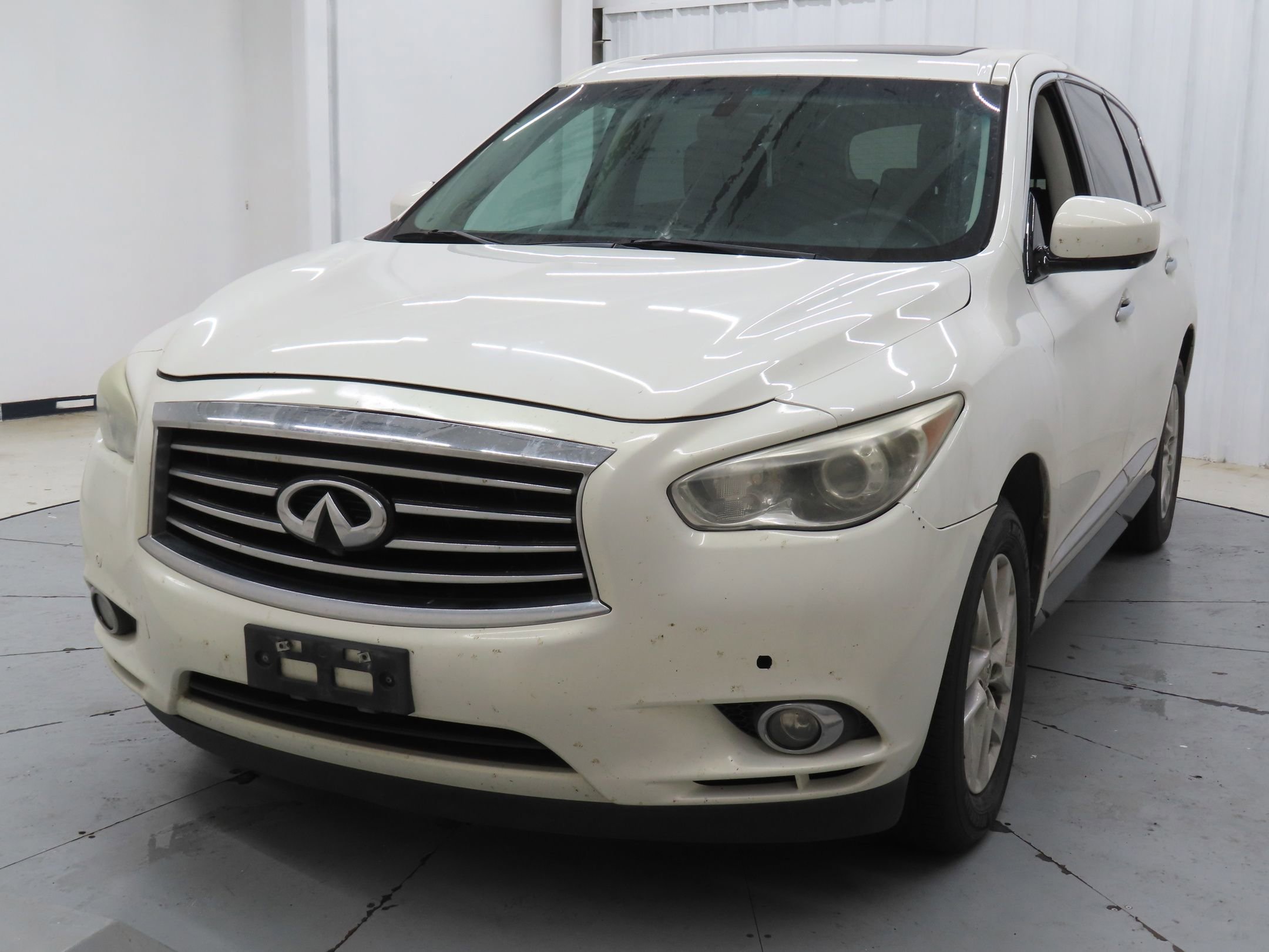 Used 2013 INFINITI JX35 FWD w/ Premium Pkg image 7