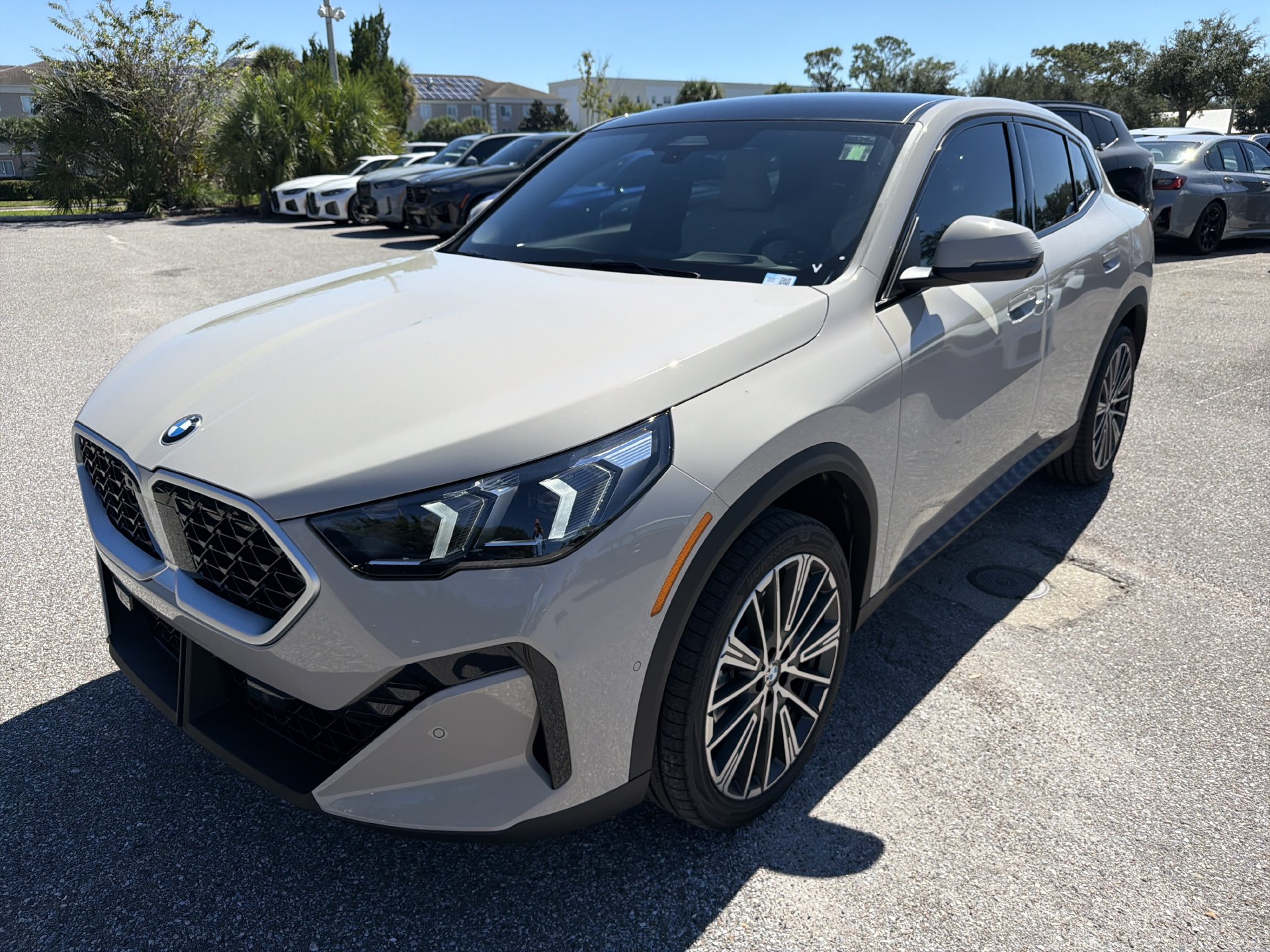 New 2027 BMW X2 xDrive28i w/ Technology Package AWD/4WD image 8