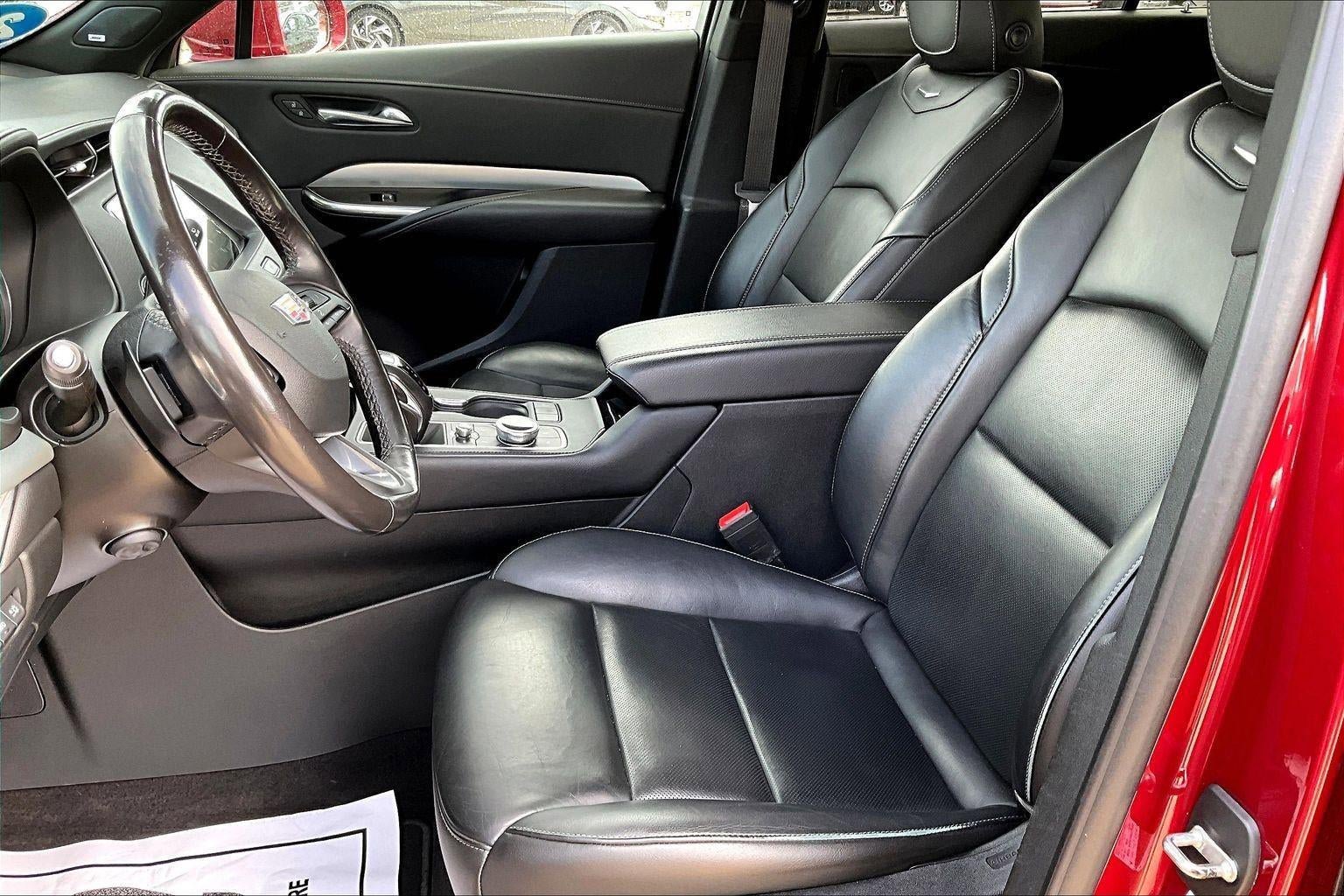Used 2019 Cadillac XT4 Premium Luxury AWD/4WD image 21