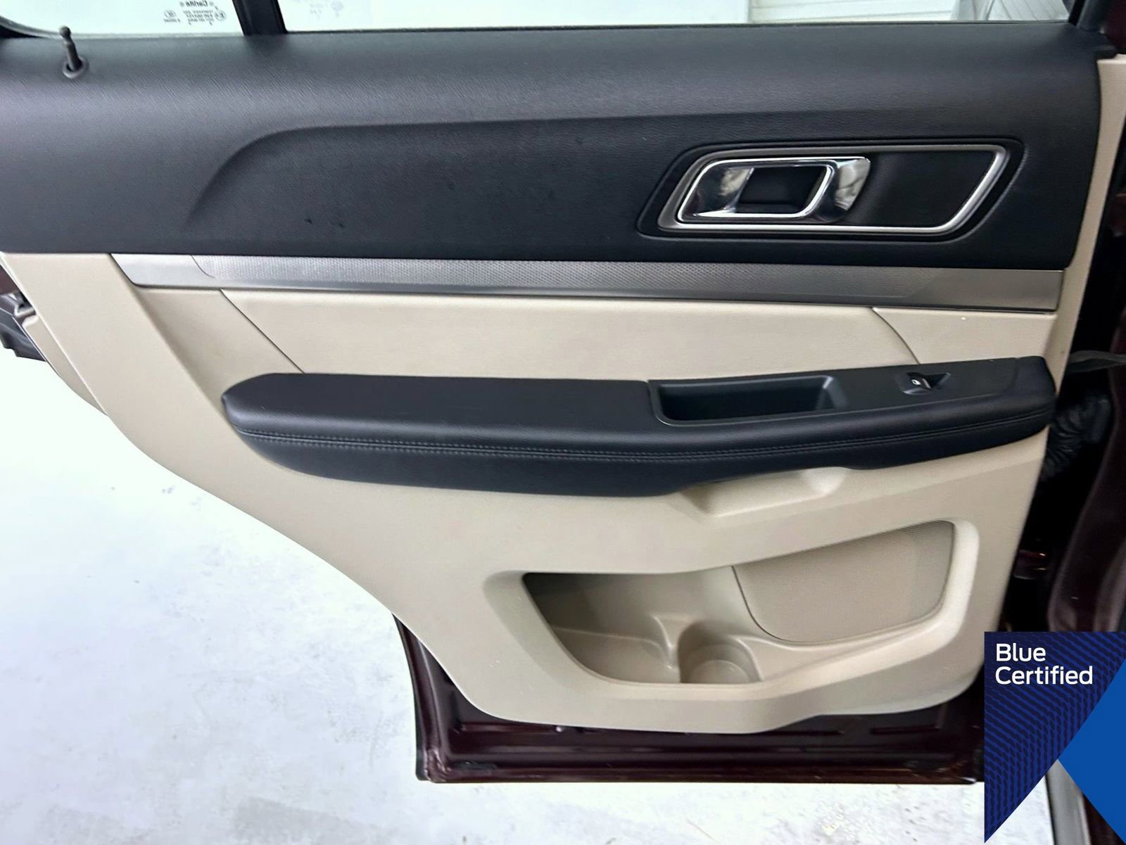 Used 2018 Ford Explorer XLT w/ Equipment Group 202A image 22