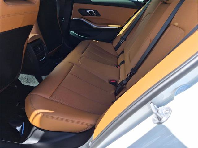 New 2026 BMW 330i xDrive Sedan w/ Convenience Package AWD/4WD image 13