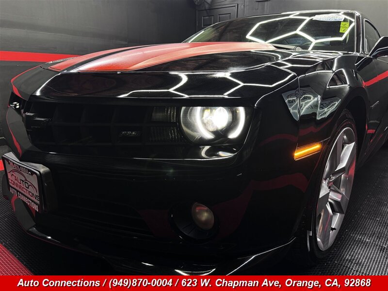 Used 2011 Chevrolet Camaro LT w/ LPO, Ground Effects Package RWD image 27