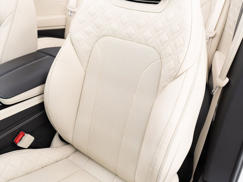 Certified 2023 Bentley Continental GT Azure AWD/4WD image 26