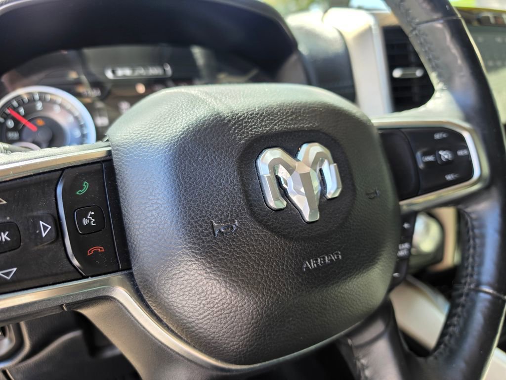 Used 2019 RAM 1500 Laramie image 30