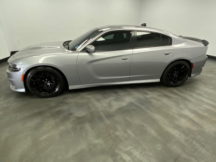 Used 2018 Dodge Charger R/T image 3