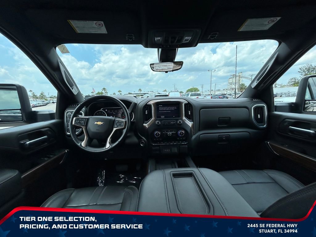 Used 2022 Chevrolet Silverado 2500 High Country w/ Technology Package AWD/4WD image 30