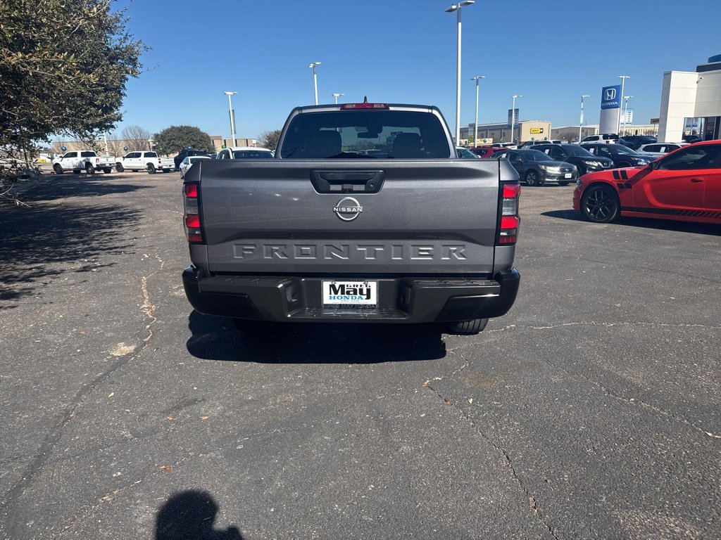 Used 2022 Nissan Frontier S image 4