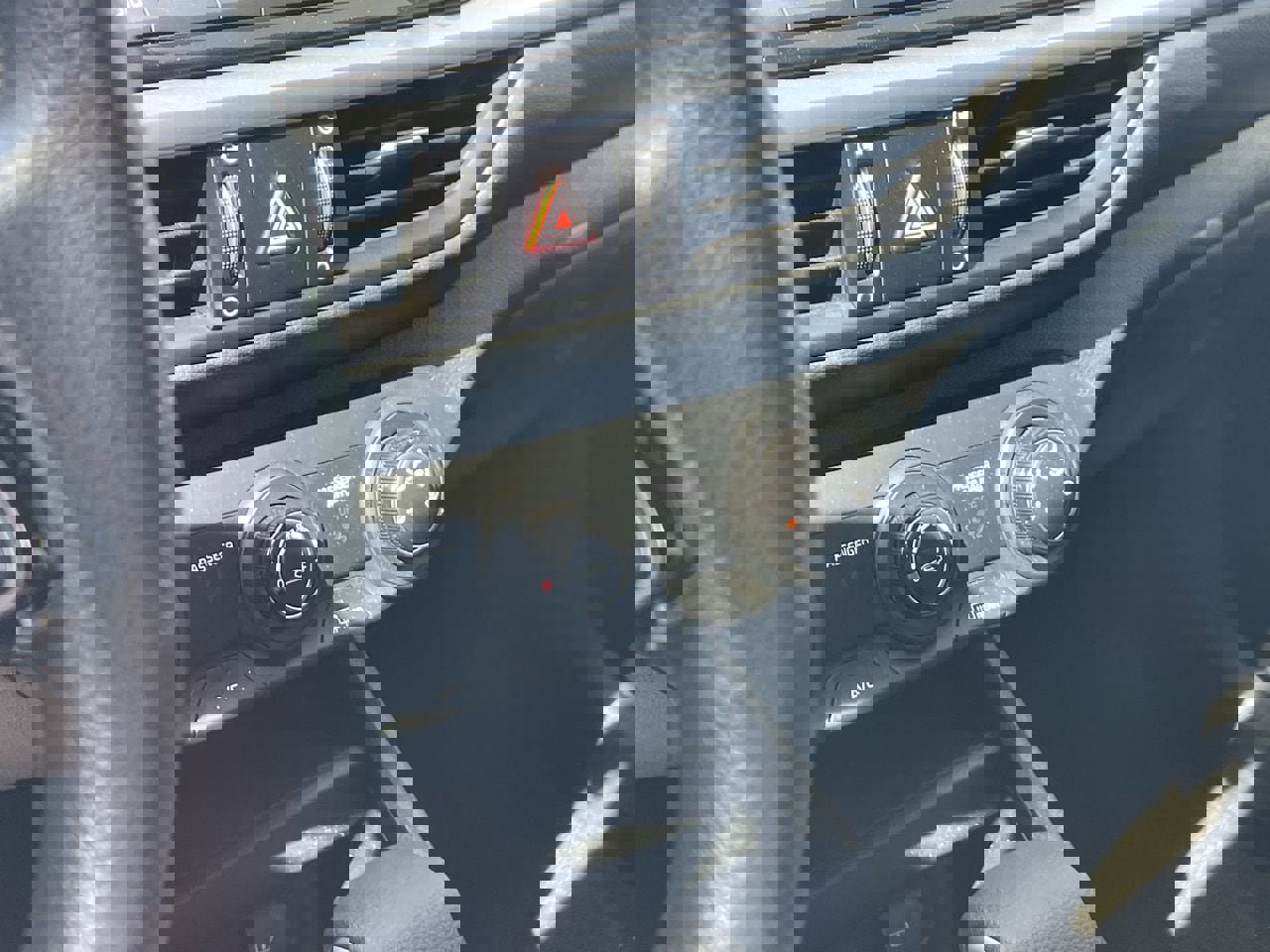 Certified 2024 Kia Forte LXS w/ LXS Technology Package FWD image 8