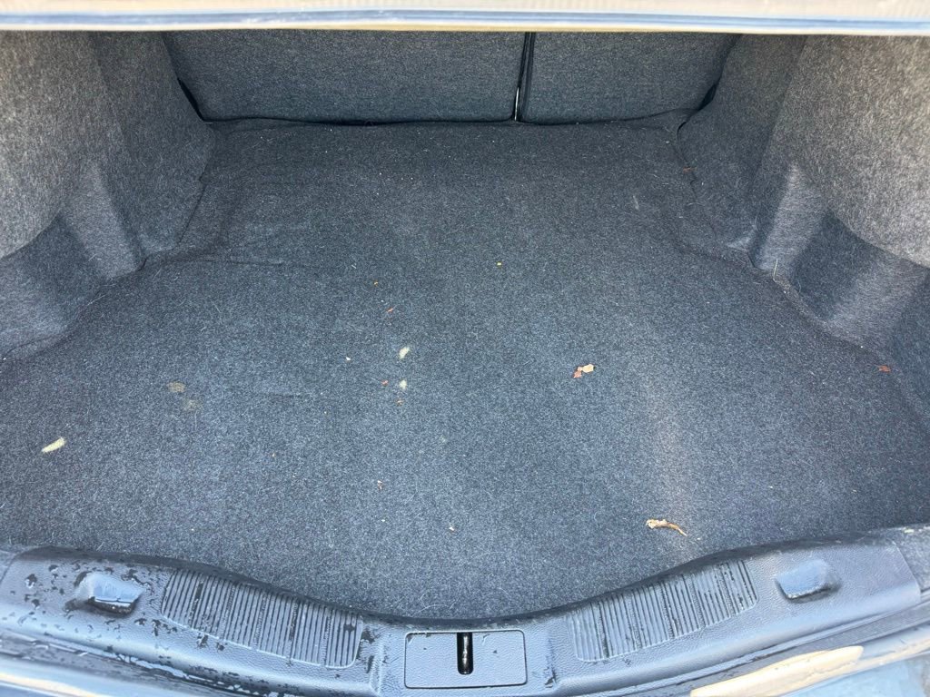 Used 2018 Ford Fusion SE w/ Fusion SE Technology Package image 11