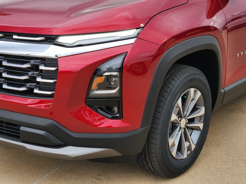 New 2026 Chevrolet Equinox LT w/ Safety and Technology Package FWD image 6
