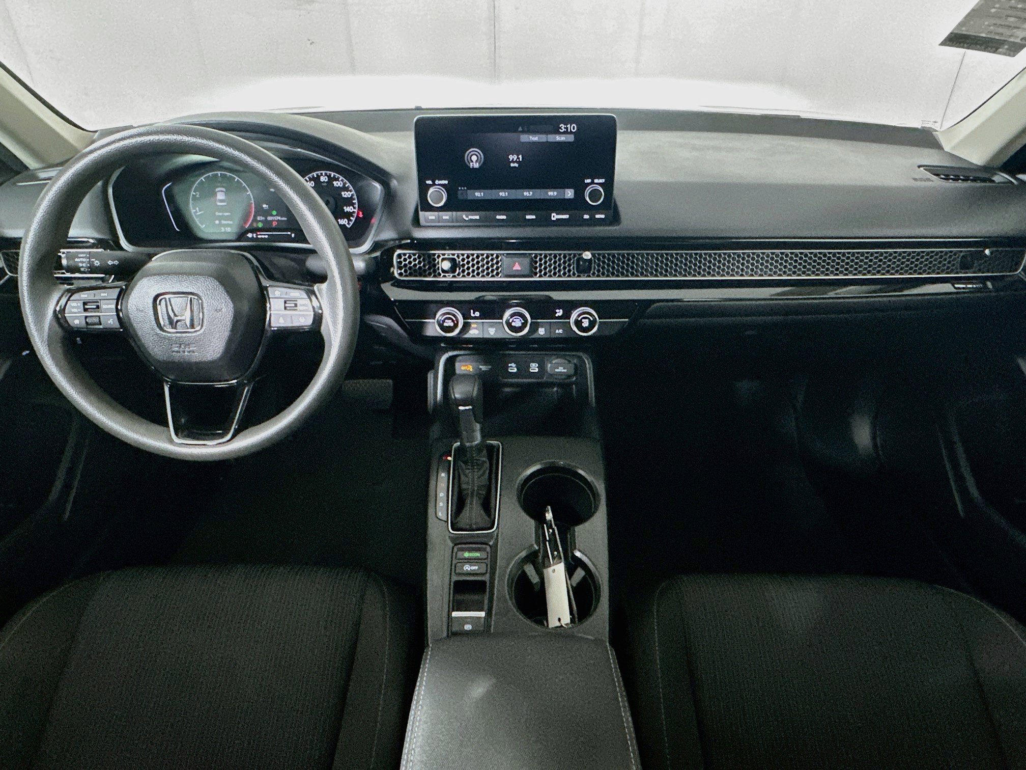 Used 2025 Honda Civic LX image 27