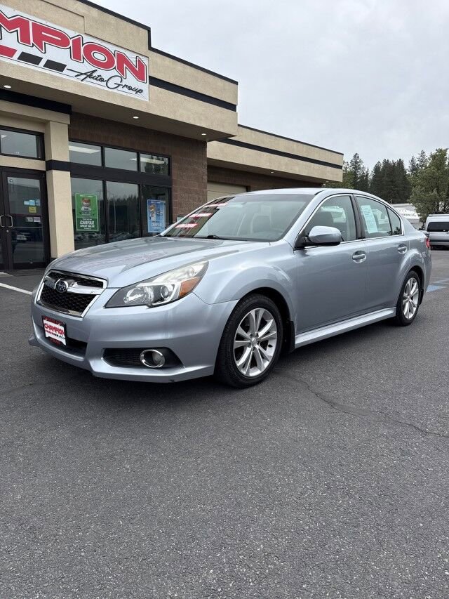 Used 2013 Subaru Legacy 3.6R Limited w/ Popular Pkg 2 AWD/4WD image 1