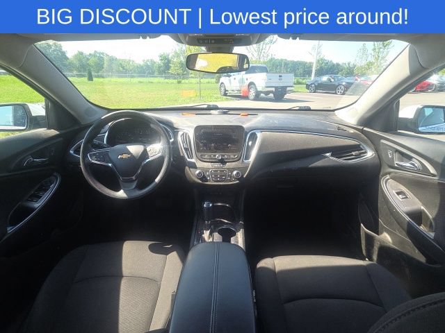 Used 2020 Chevrolet Malibu LT FWD image 18