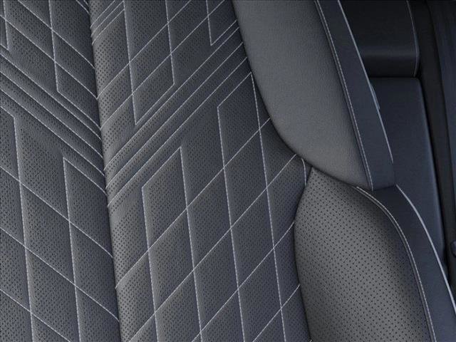 New 2026 Cadillac Lyriq V image 21