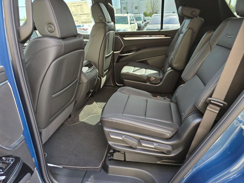 New 2026 Cadillac Escalade 4WD image 23
