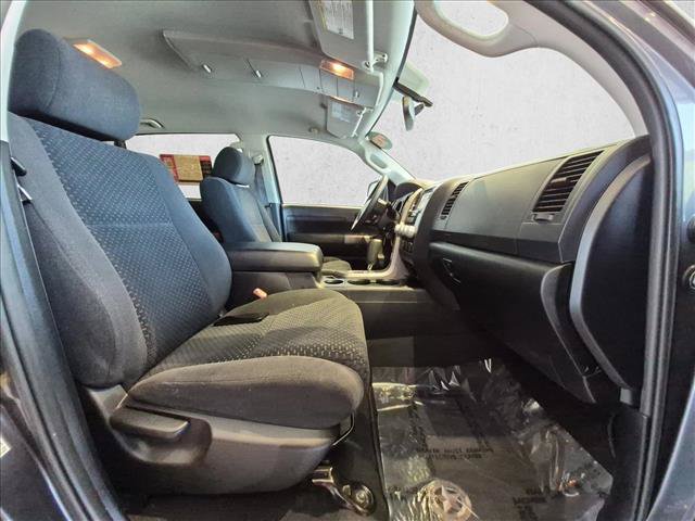 Used 2013 Toyota Tundra 2WD CrewMax w/ SR5 Pkg image 21