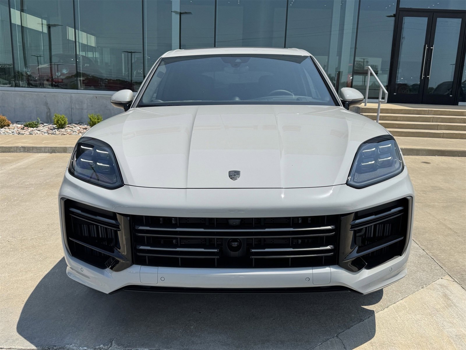 New 2025 Porsche Cayenne Turbo image 10