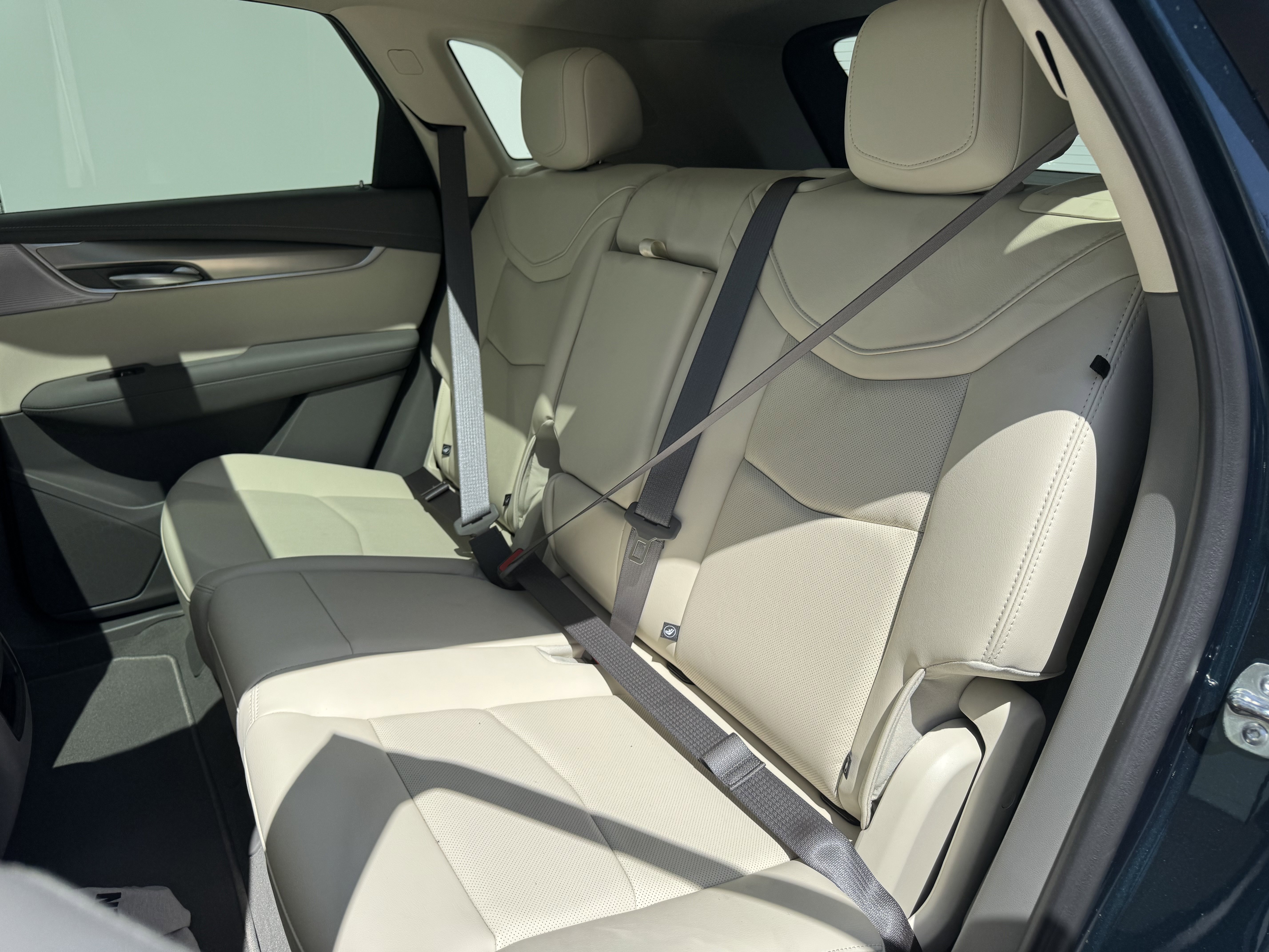 New 2025 Cadillac XT5 Premium Luxury w/ Technology Package AWD/4WD image 11