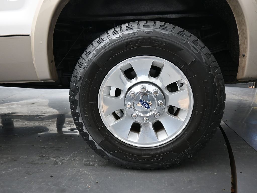 Used 2010 Ford F250 Lariat image 49