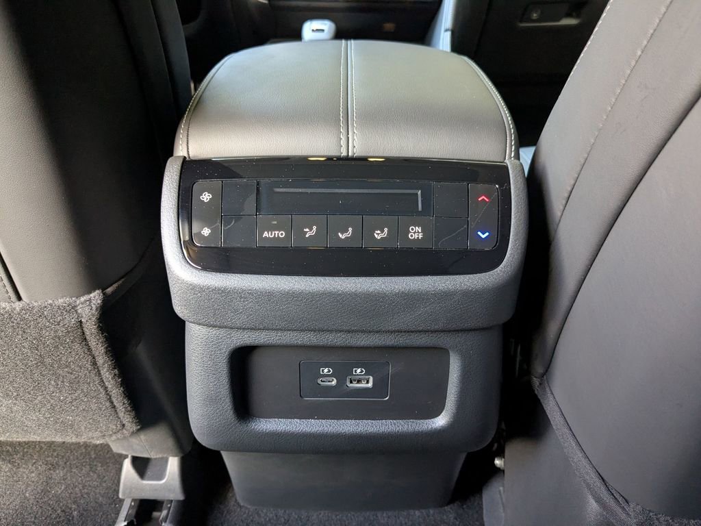 Used 2025 INFINITI QX60 Pure image 25