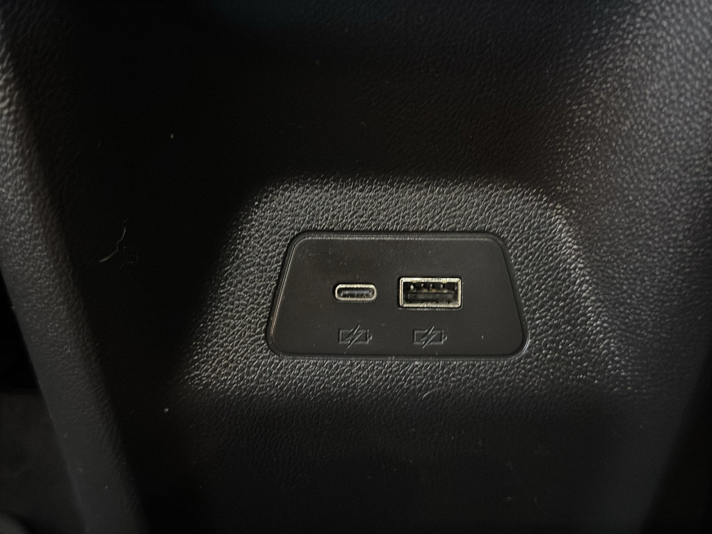Used 2024 Buick Envision Preferred AWD/4WD image 12