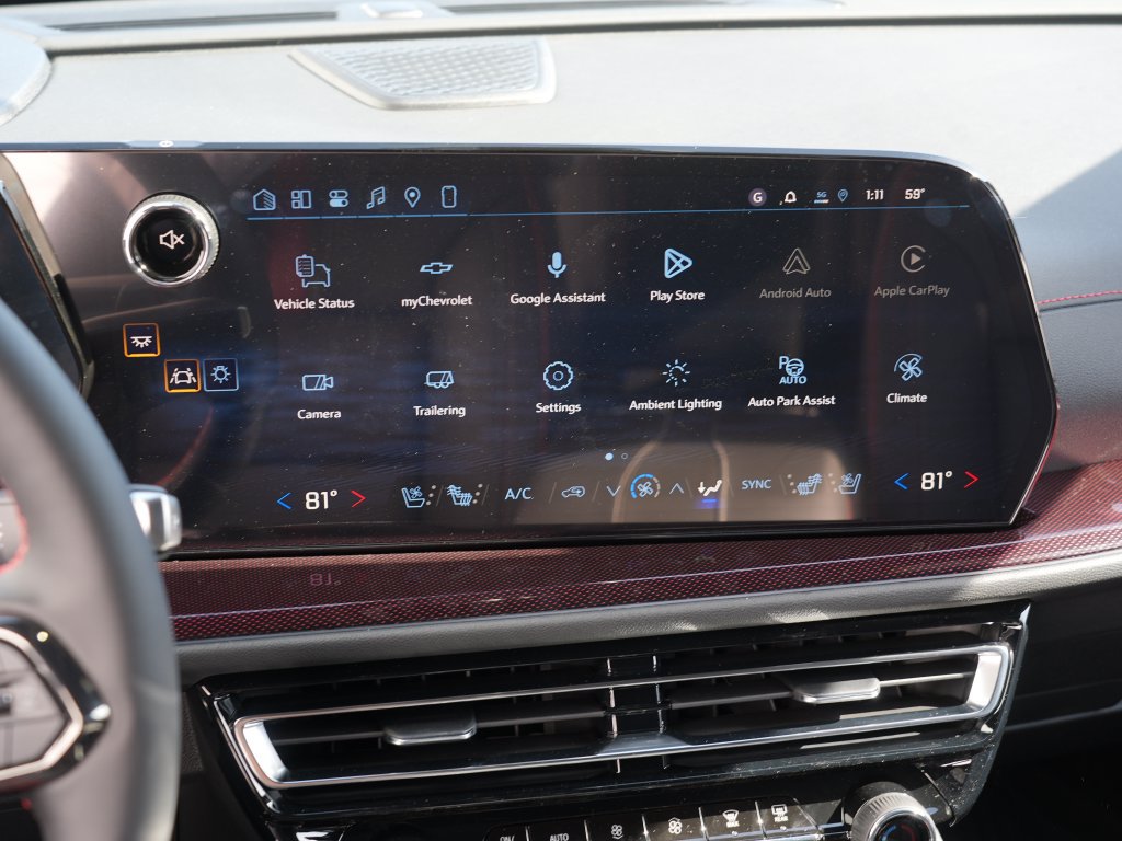 New 2027 Chevrolet Traverse RS w/ LPO, Floor Liner Package AWD/4WD image 15