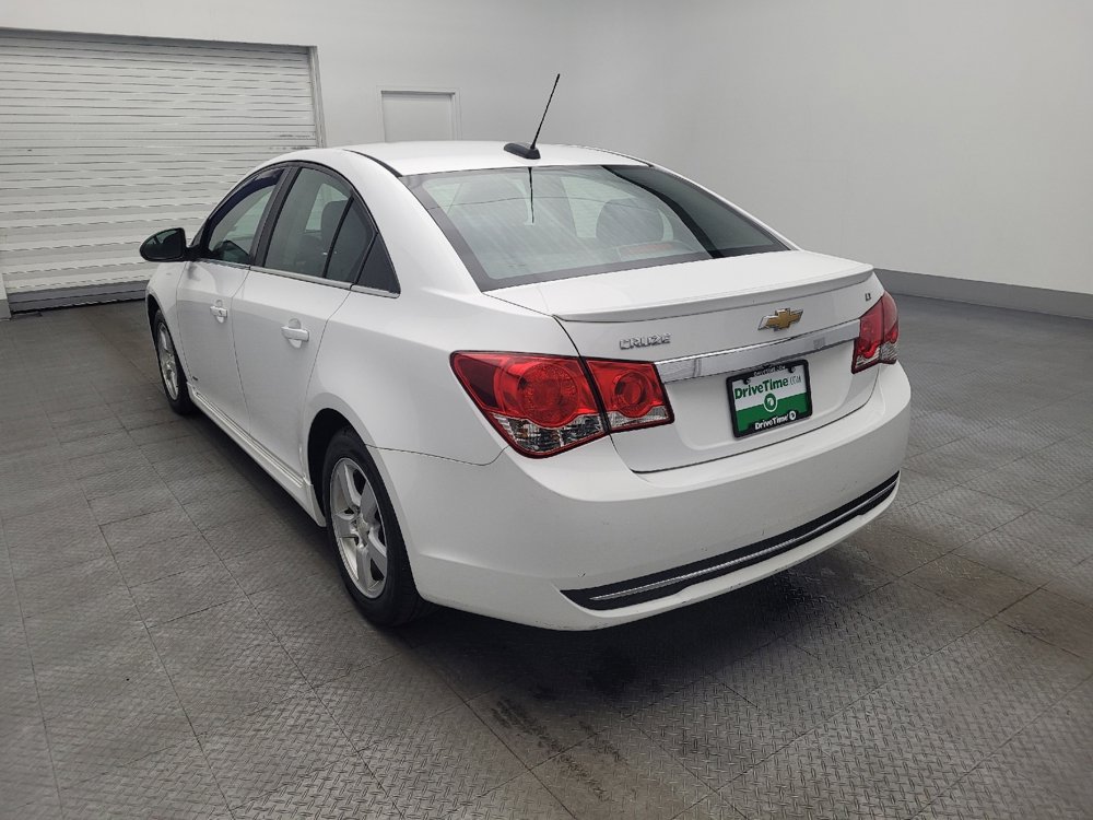 Used 2016 Chevrolet Cruze LT w/ Sun And Sound Package image 5