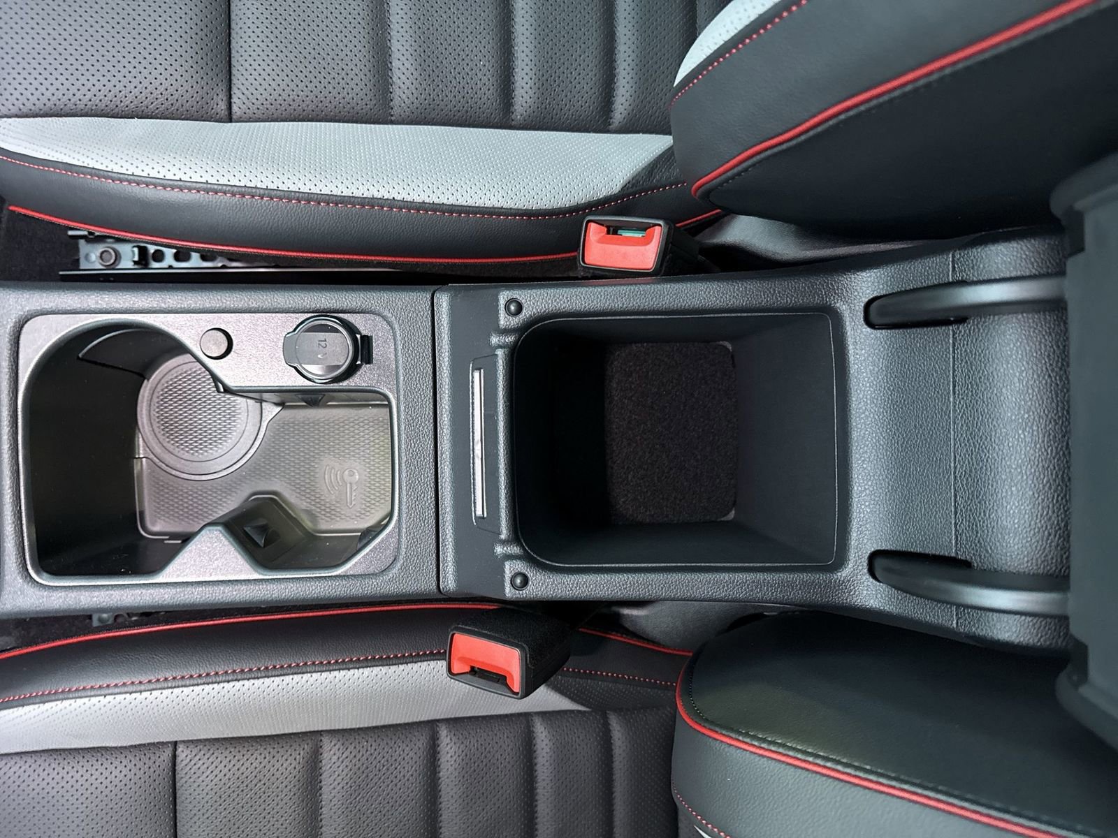 New 2026 Volkswagen GTI SE image 22