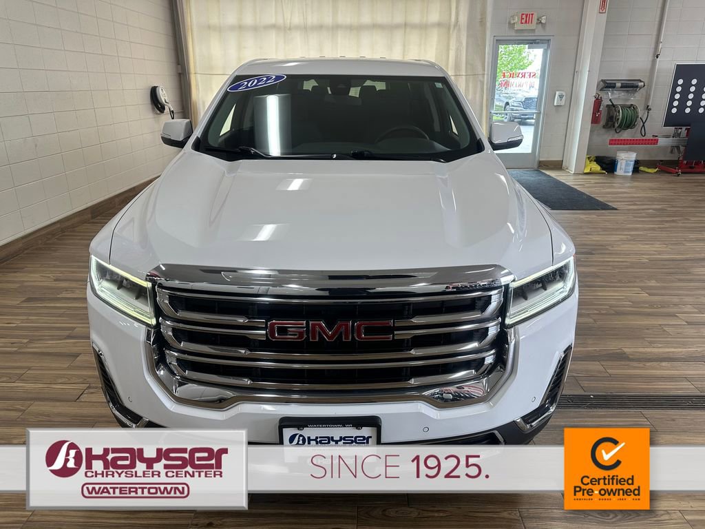 Used 2022 GMC Acadia SLE w/ LPO, Floor Liner Package AWD/4WD image 7