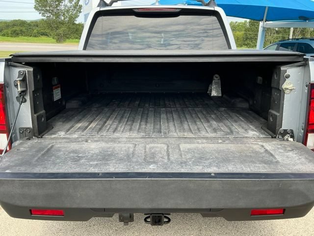Used 2017 Honda Ridgeline RTL image 6