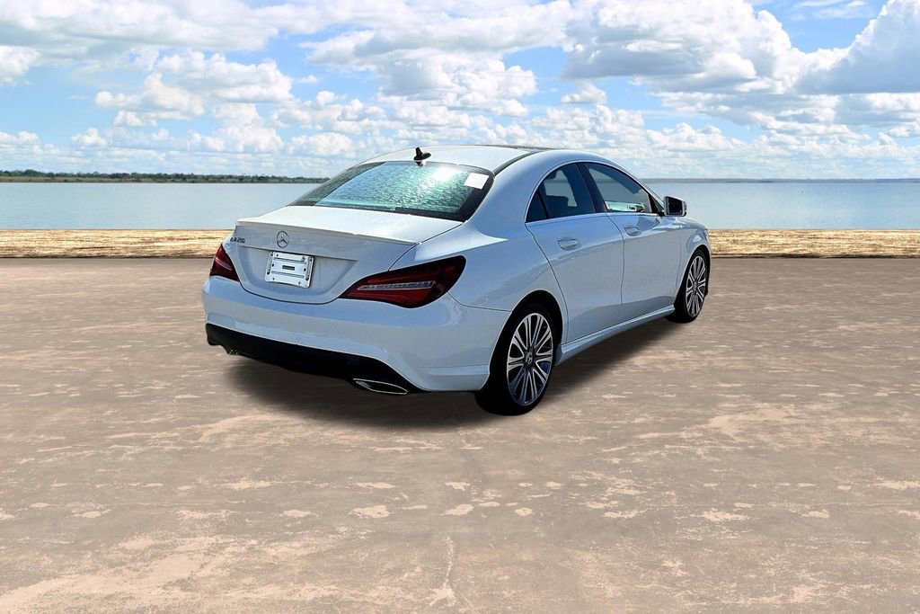 Used 2018 Mercedes-Benz CLA 250 image 11