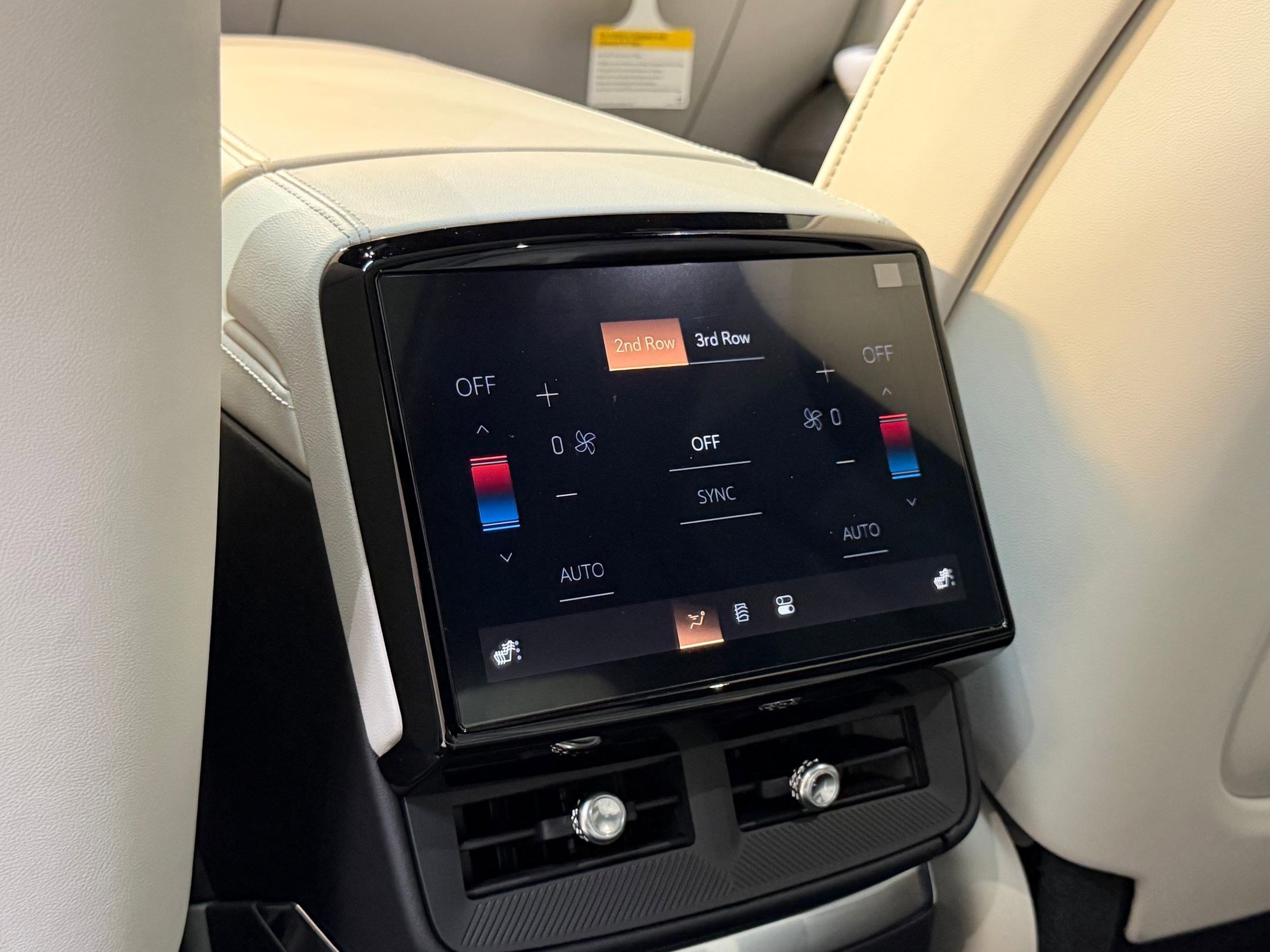 New 2026 Cadillac Vistiq Sport image 44