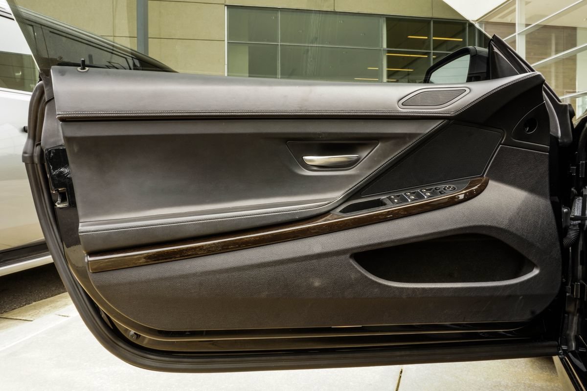 Used 2014 BMW 650i Convertible RWD image 36