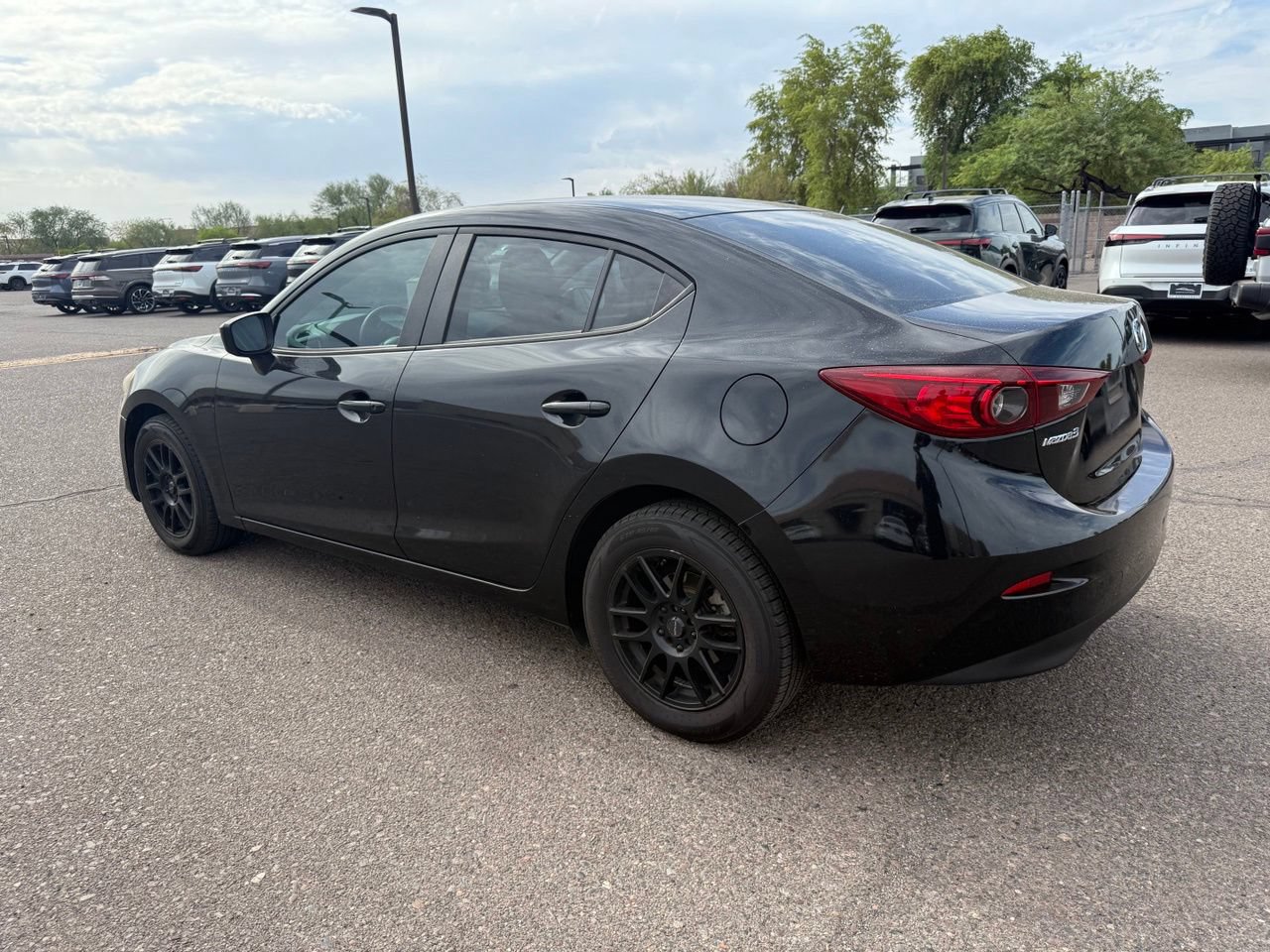 Used 2014 MAZDA MAZDA3 i Sport FWD image 7