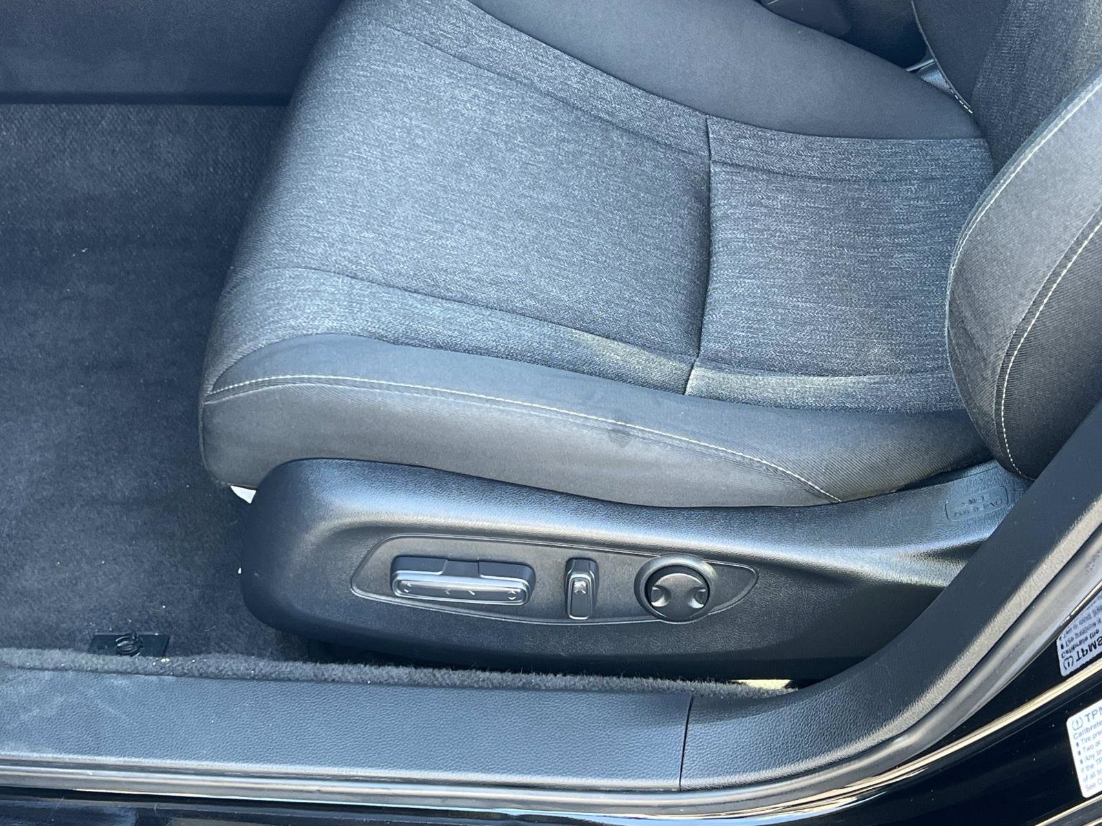 Certified 2023 Honda Accord EX image 17