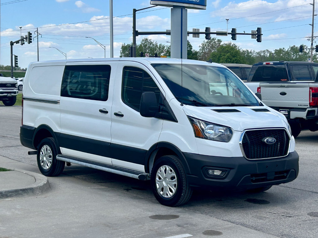 Used 2025 Ford Transit 250 Low Roof w/ Exterior Upgrade Package RWD image 7