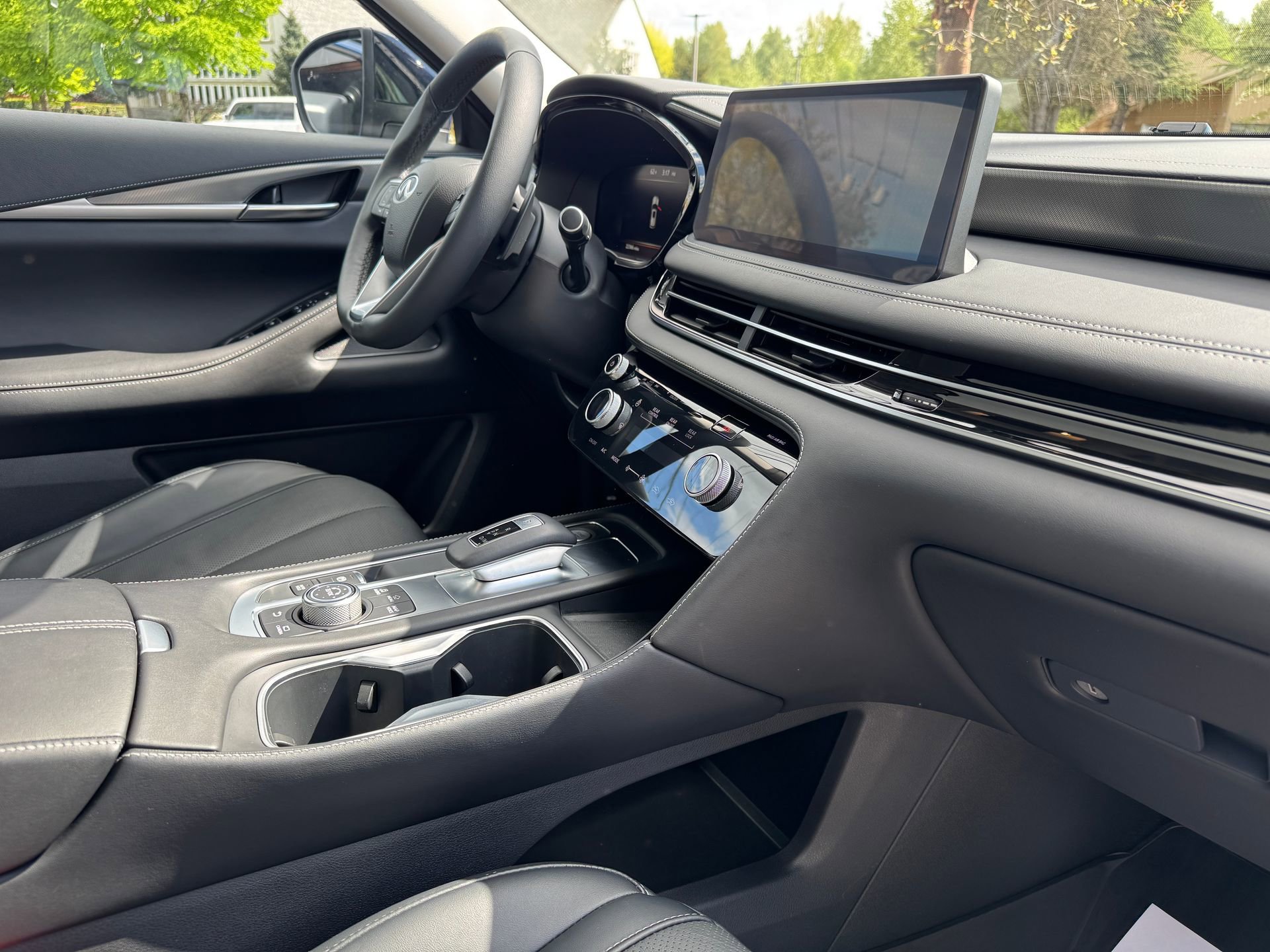 Used 2023 INFINITI QX60 Luxe AWD/4WD image 21