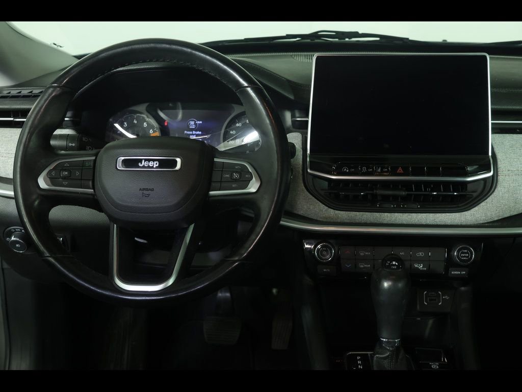 Used 2022 Jeep Compass Latitude image 16