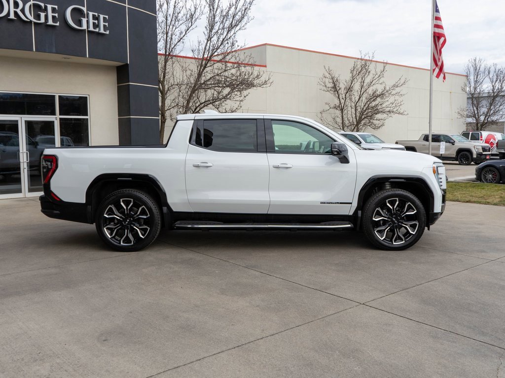 Used 2025 GMC Sierra EV Denali image 8