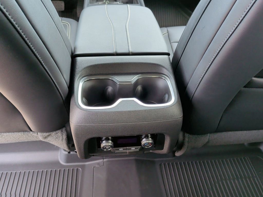 New 2026 GMC Acadia Elevation w/ Black Edition image 39