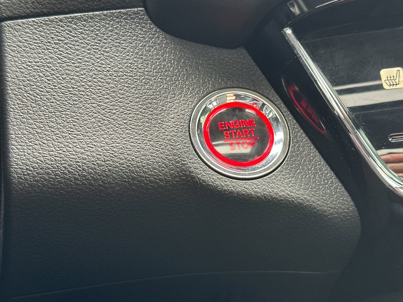 Used 2021 Honda HR-V Touring image 21