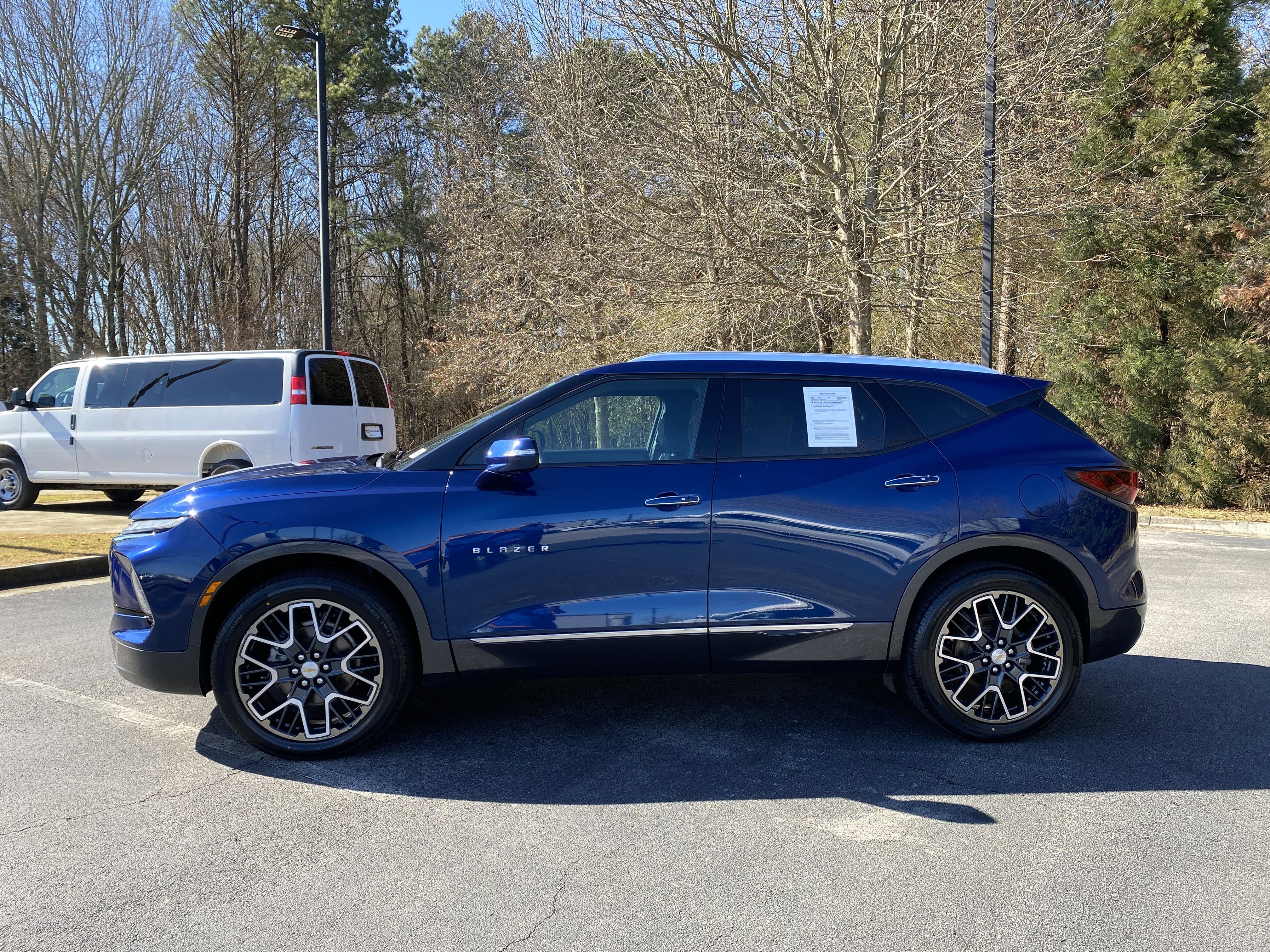 Used 2023 Chevrolet Blazer Premier w/ Driver Confidence II Package image 6